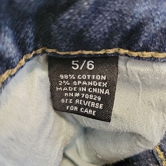 Rue 21 Junior Cut Off Shorts Size 5/6 Distressed Black Stud Pockets Waist 30 - Picture 6 of 6